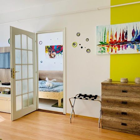 Kalvaria Apartman Szegedin Exterior foto